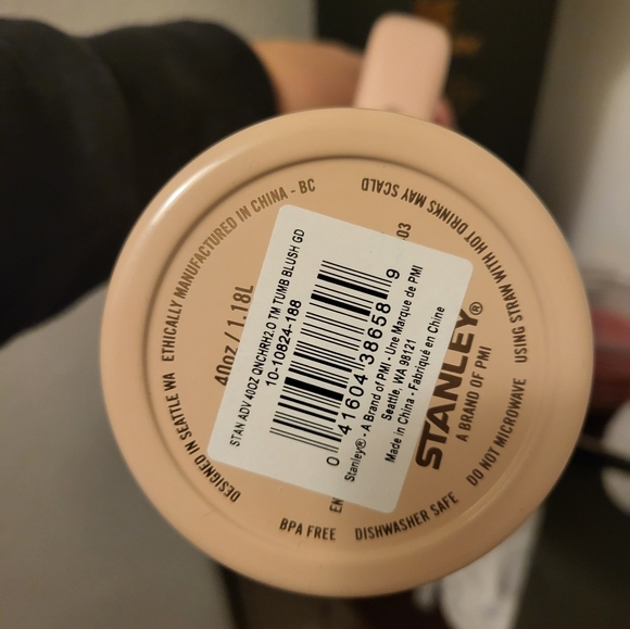 Stanley - Picture 2 of 3